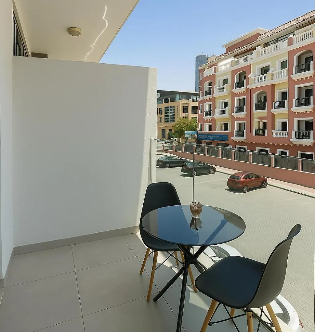 Cozy Apartment In Jumeirah Village Circle, Dubai.